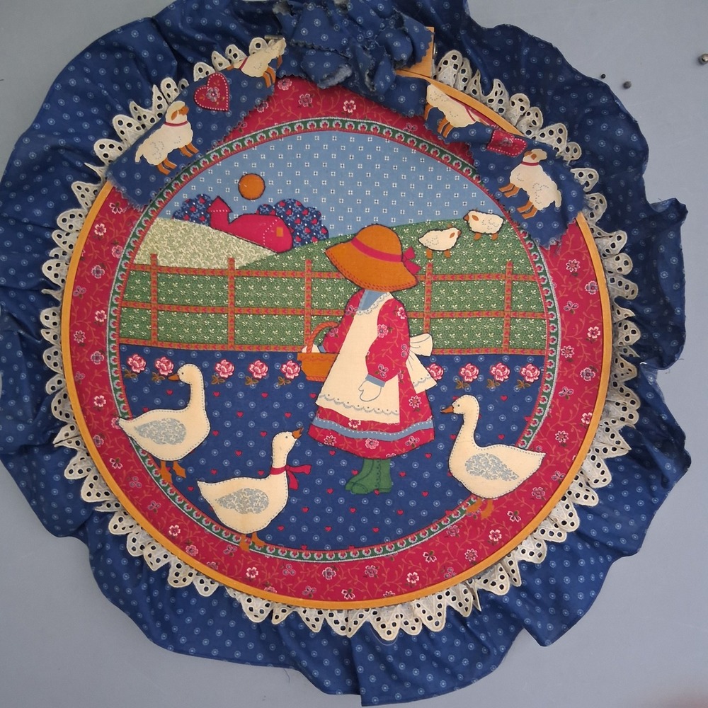 Vtg Handmade Folk Art Fabric Wall Hanging Farm Girl Geese Sheep Cottagecore 16"